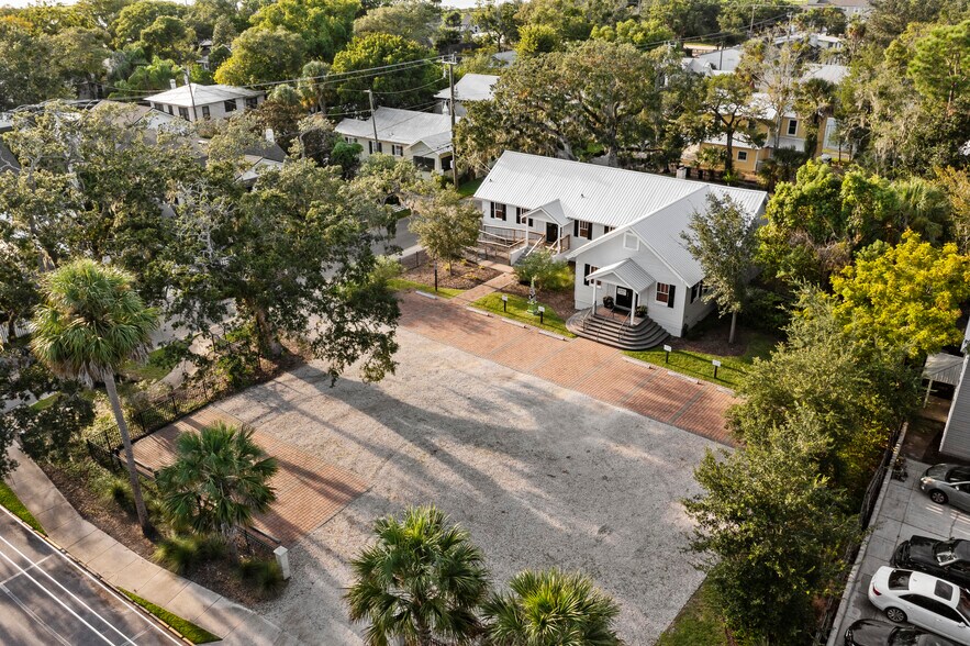 More Photos Of 19 Riberia St, Saint Augustine Office For Sale