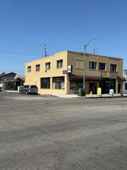 More Photos Of 5975 S Broadway, Los Angeles Storefront Retail Residential For Sale