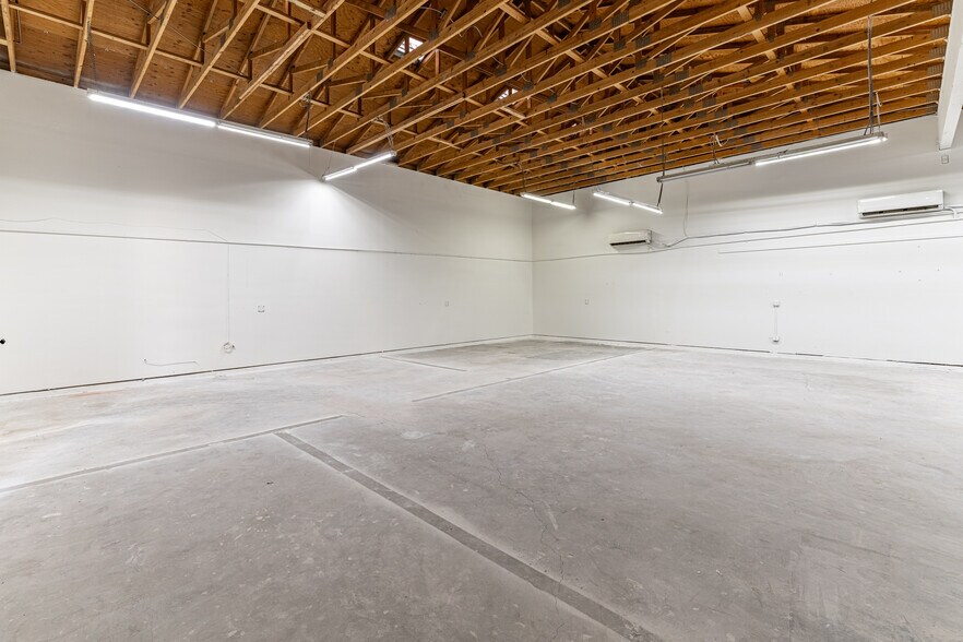 More Photos Of 14960 Valley Blvd, La Puente Auto Repair For Sale