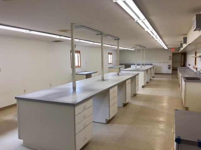 More Photos Of 373 280th St, Osceola Industrial For Lease