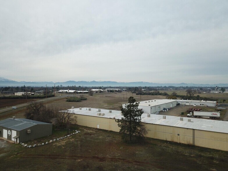 More Photos Of 3705-3777 Meadow View Dr, Redding Warehouse For Sale