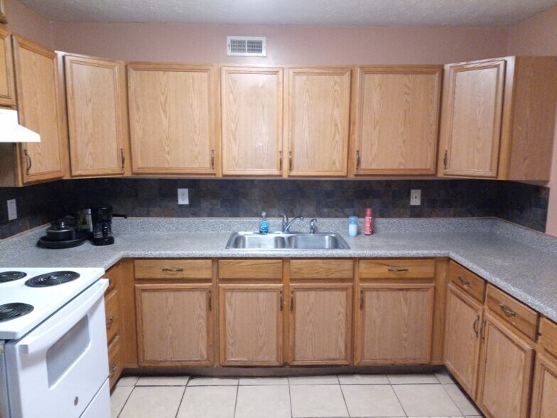 More Photos Of 2373 Wingfoot Pl, Decatur Office For Sale