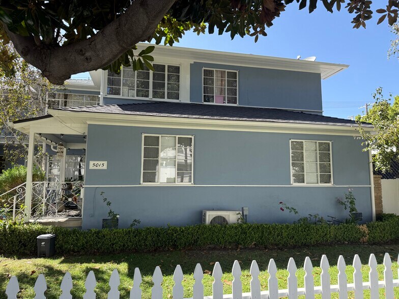 More Photos Of 5005 Cahuenga Blvd, North Hollywood Apartments For Sale