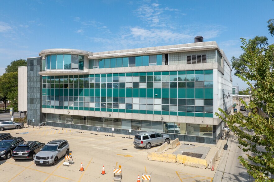 More Photos Of 1515 N Harlem Ave, Oak Park Medical For Lease
