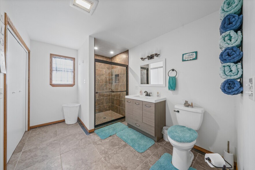 More Photos Of , Maryville Unknown For Sale