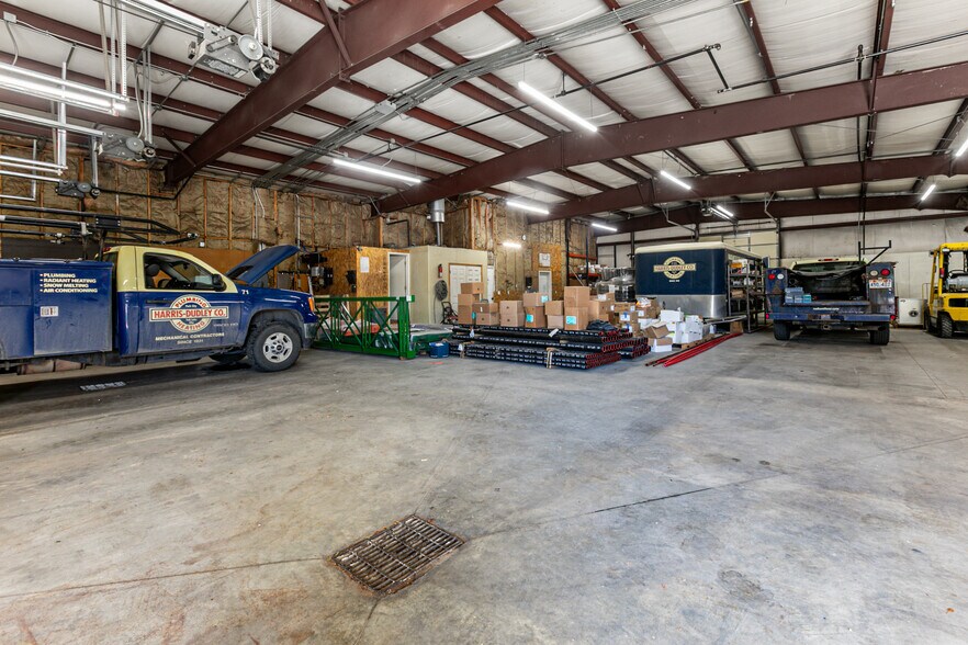 More Photos Of 4116 W 5800 N, Mountain Green Light Manufacturing For Lease