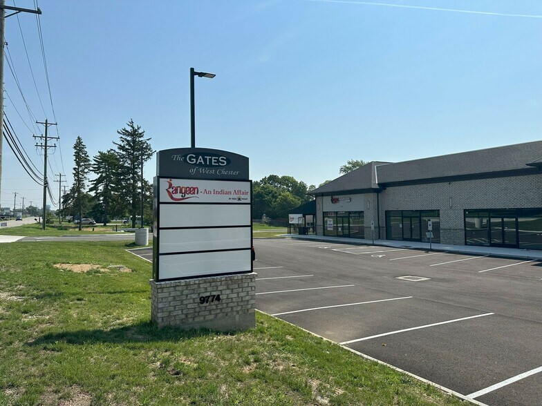 More Photos Of 9774 Cincinnati Columbus Rd, West Chester Storefront For Sale