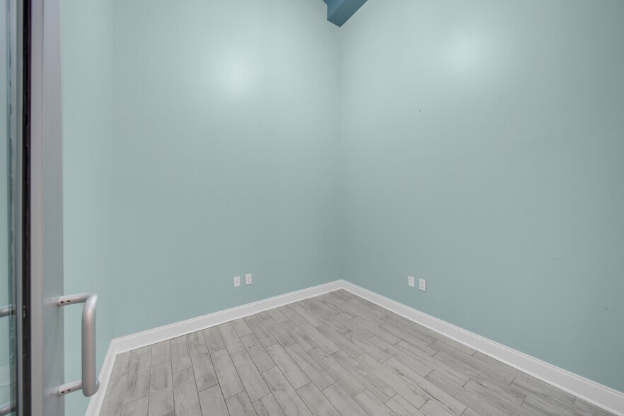 More Photos Of 25239 Perdido Beach Blvd, Orange Beach Bank For Sale