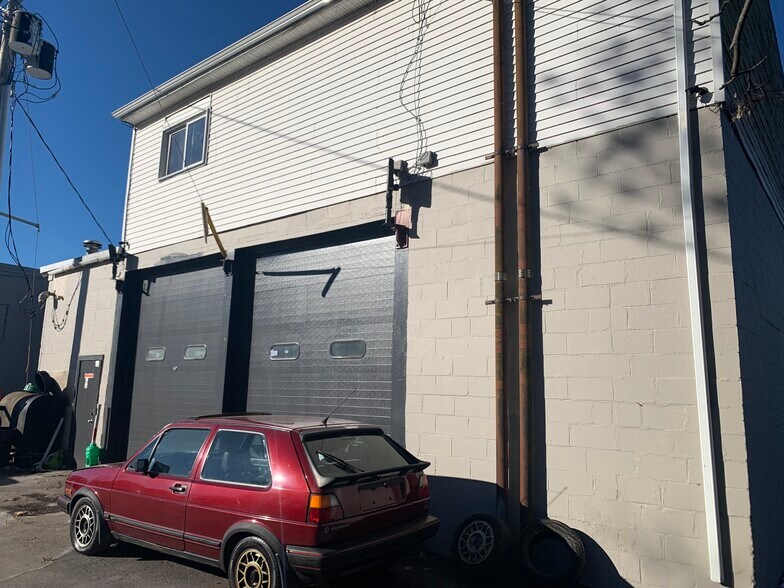 More Photos Of 585 Park Ave, Worcester Auto Repair For Sale