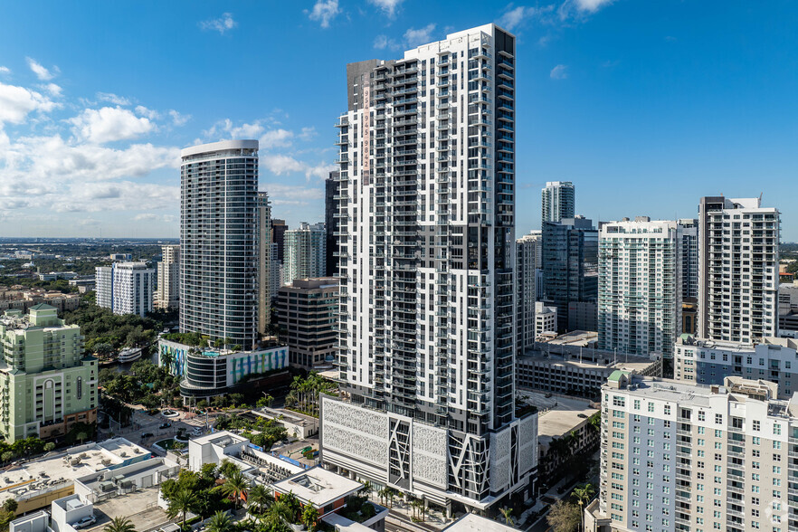 Primary Photo Of 201 SE 6th Ave, Fort Lauderdale Apartments For Lease