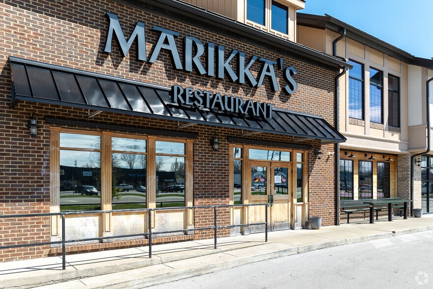 More Photos Of 411 Southland Dr, Lexington Restaurant For Sale