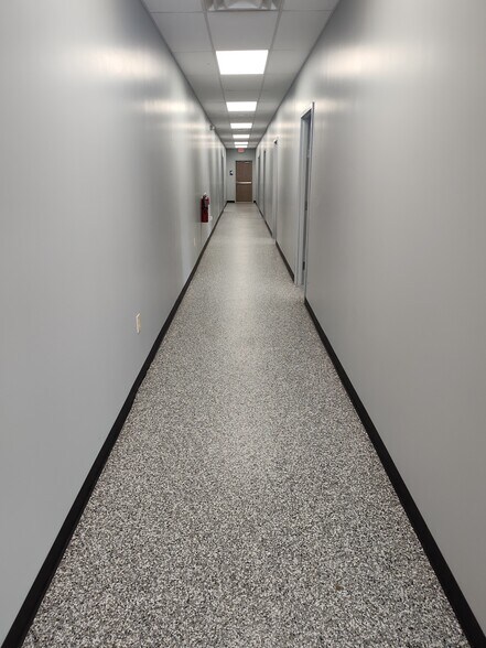 More Photos Of 2716 N Main St, Findlay Storefront Retail Office For Sale