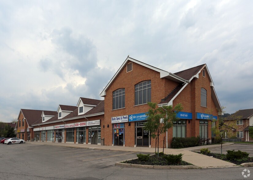 More Photos Of 2 Castlewood Blvd, Dundas Storefront Retail Office For Lease