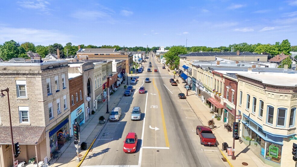 More Photos Of 315 E Main St, Waupun General Retail For Sale