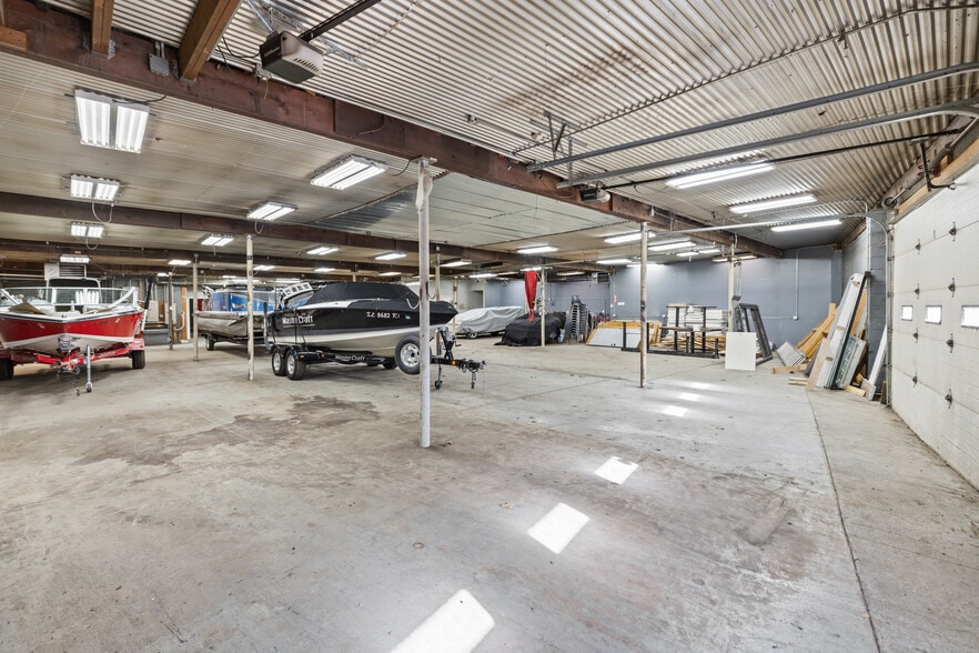 More Photos Of 124 E River St, Momence Warehouse For Sale