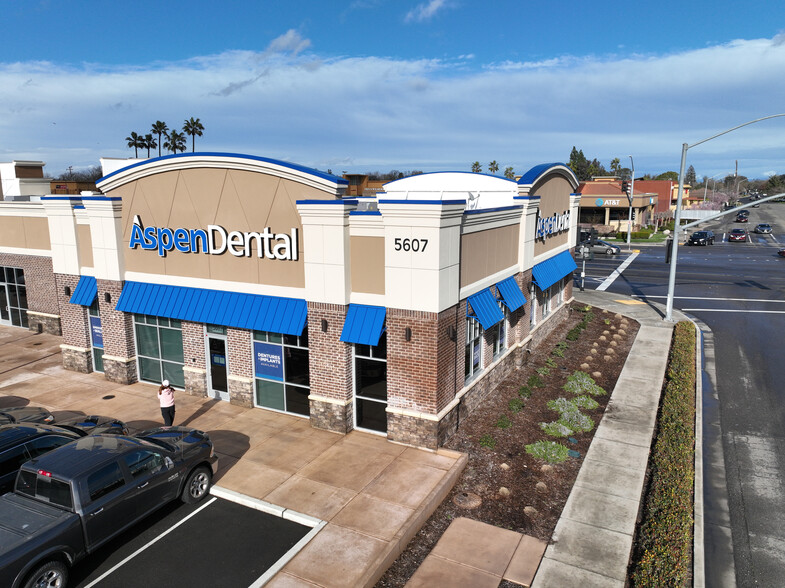 Primary Photo Of Aspen Dental, Stockton Freestanding For Sale