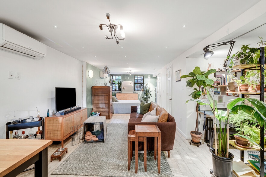More Photos Of 119 33rd St, Brooklyn Apartments For Sale