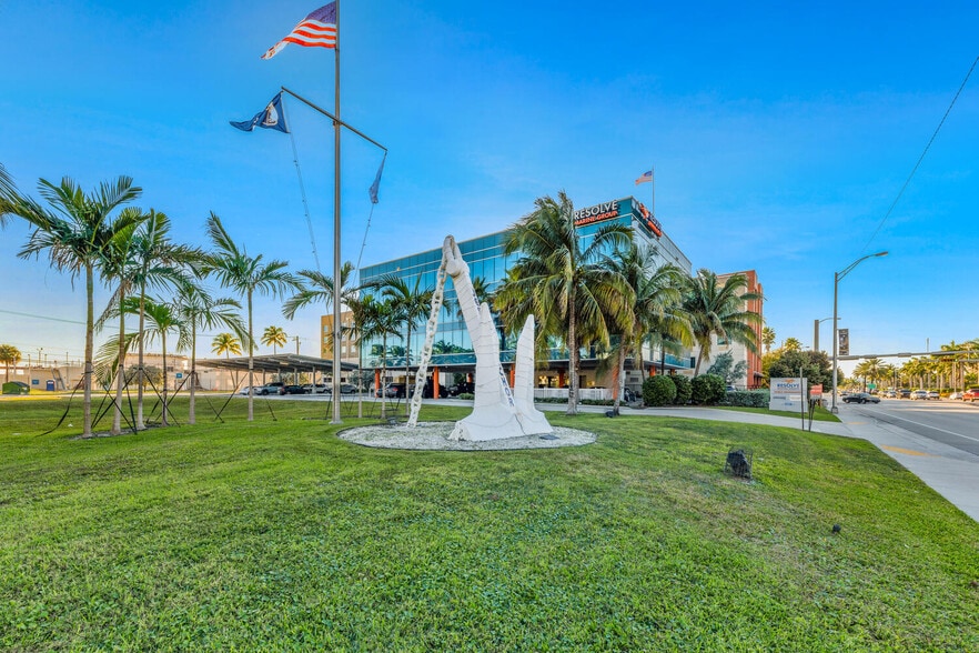More Photos Of 1510 SE 17th St, Fort Lauderdale Office For Lease