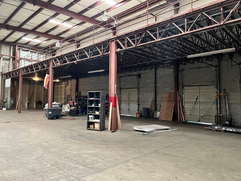 More Photos Of 450 E 2200 S, Salt Lake City Warehouse For Lease