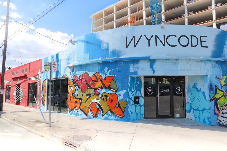 More Photos Of 2600-2602 NW 5th Ave, Miami Unknown For Lease