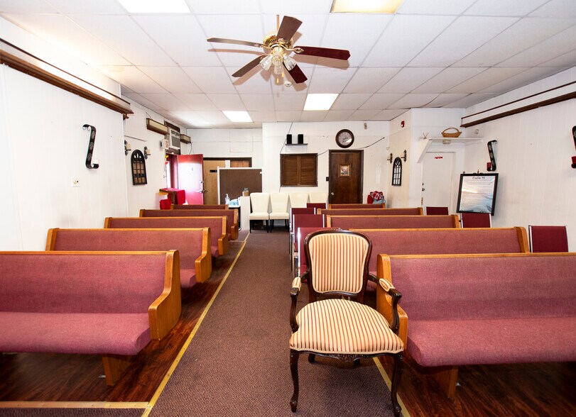 More Photos Of 900 E 9th St, Chester Religious Facility For Sale