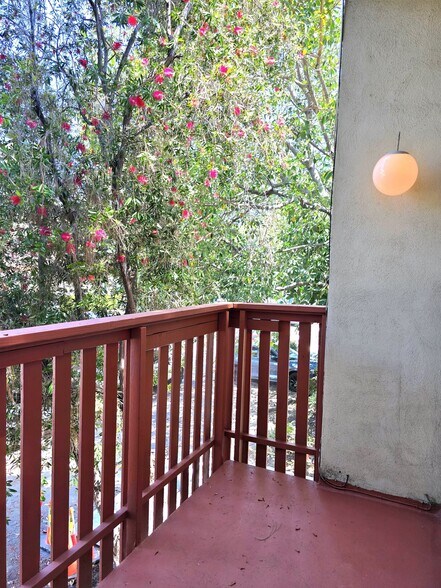 More Photos Of 4208 Russell Ave, Los Angeles Apartments For Sale