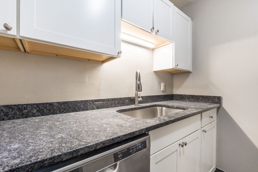 More Photos Of 1309 Fair Ave, Columbus Apartments For Sale