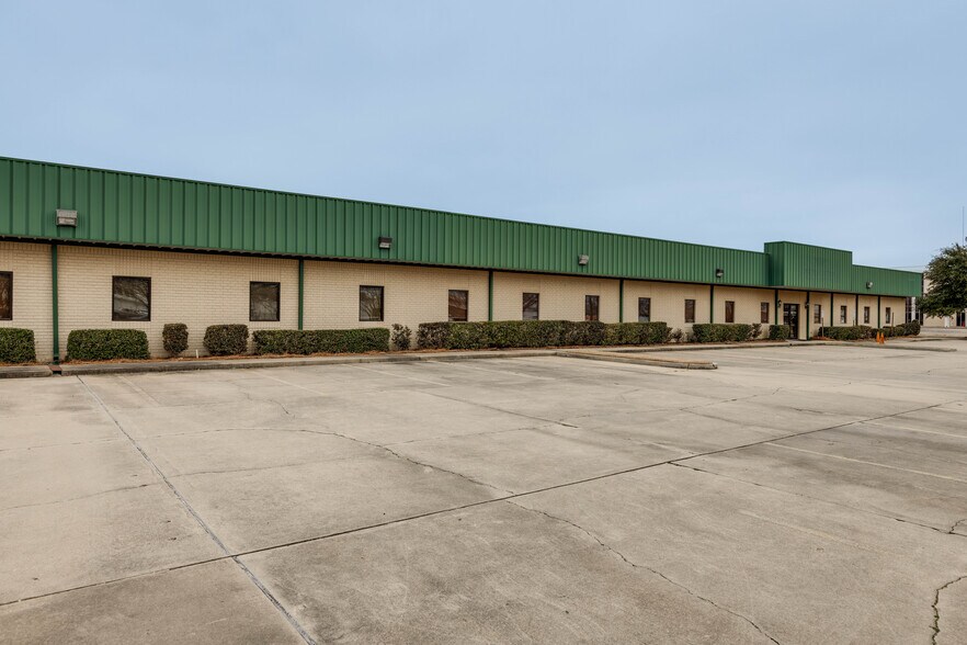 More Photos Of 1301 Hudson Ln, Monroe Office For Sale
