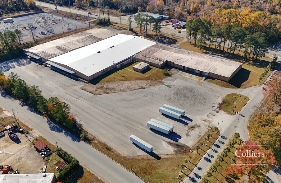 More Photos Of 3130 Bluff Rd, Columbia Warehouse For Lease
