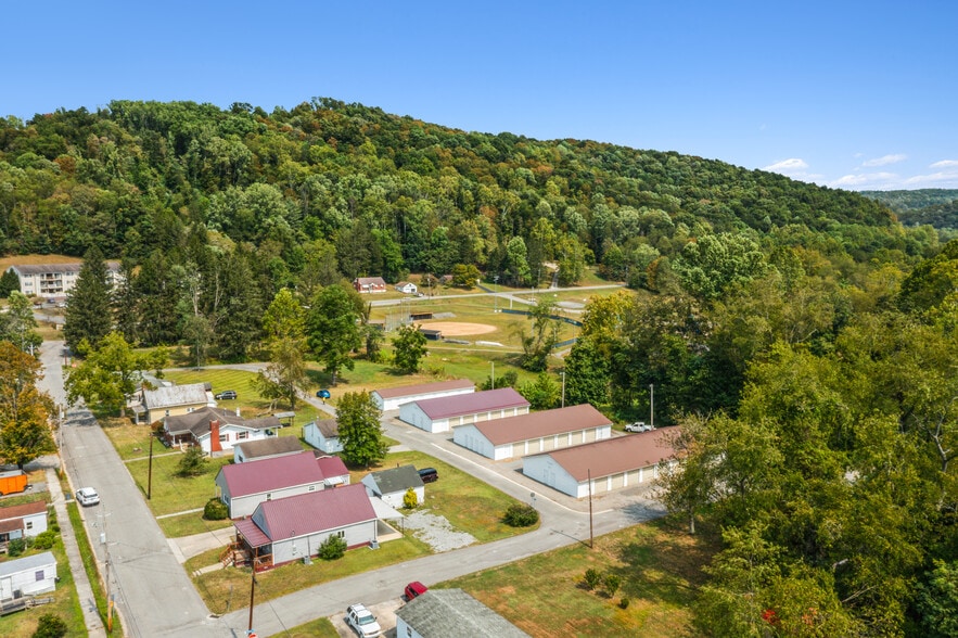 More Photos Of 73 Birch st, Philippi Self Storage For Sale