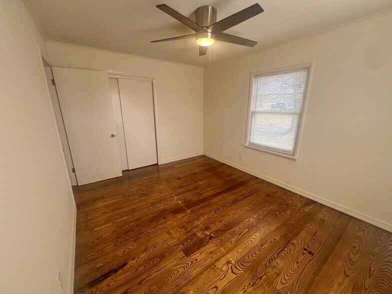 More Photos Of 409 W Washington St, Broken Arrow Land For Sale