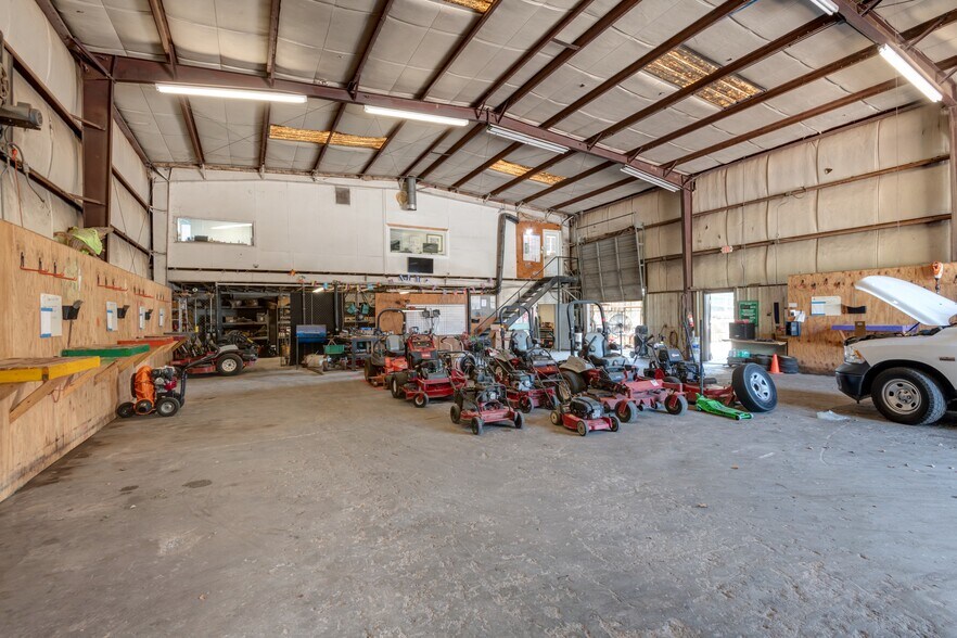 More Photos Of 2854 Mechanicsville Rd, Peachtree Corners Distribution For Lease