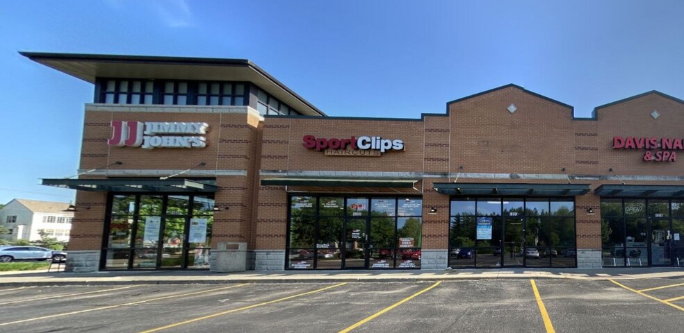More Photos Of 1040-1060 S Sutton Rd, Streamwood Unknown For Lease