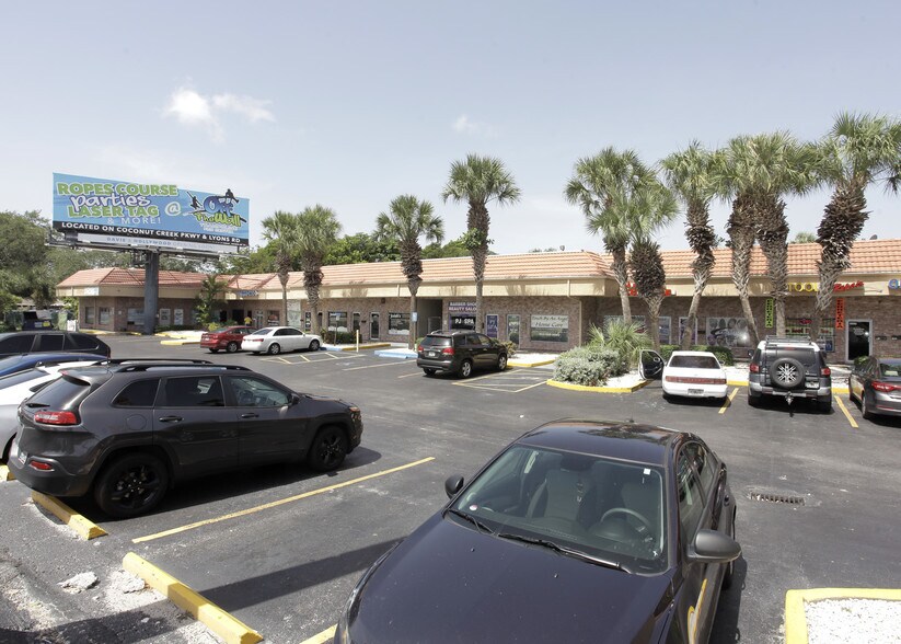 More Photos Of 5537 N State Road 7, North Lauderdale Unknown For Lease