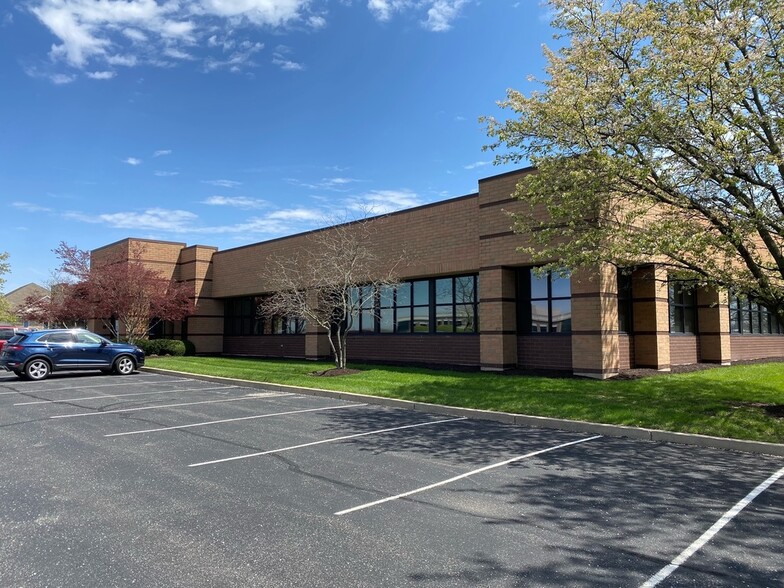 Primary Photo Of 1890 Commerce Center Blvd, Fairborn Office For Lease