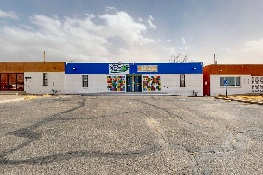 More Photos Of 516 Chama St NE, Albuquerque Office For Sale