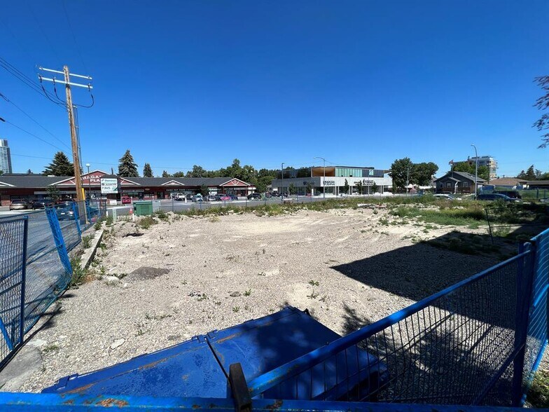 More Photos Of 1903-1907 31 St SW, Calgary Land For Sale