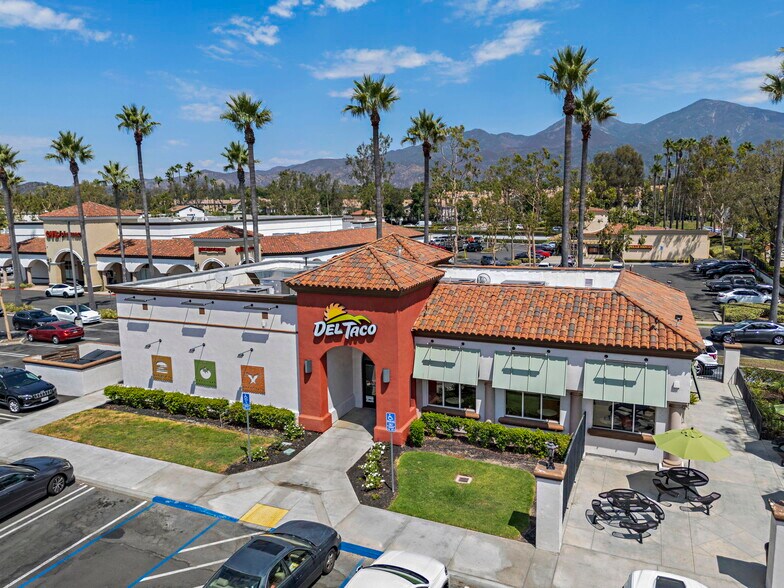 More Photos Of 22361-22451 Antonio Pky, Rancho Santa Margarita Unknown For Lease