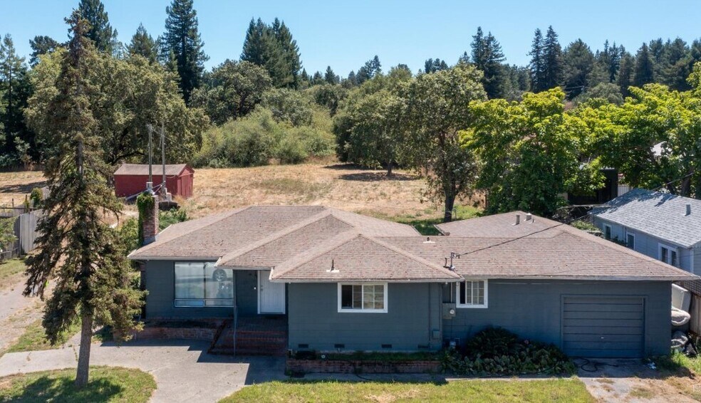 More Photos Of 1794 Hwy 116 S 1794 Hwy 116 S, Sebastopol Flex For Sale