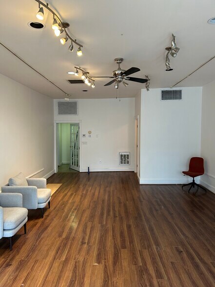 More Photos Of 28 Park Row, Chatham Office Residential For Lease