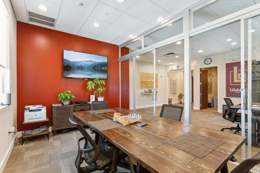 More Photos Of 2645 N Federal Hwy, Delray Beach Medical For Lease