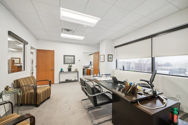 More Photos Of 1150 South Ave, Staten Island Office For Sale