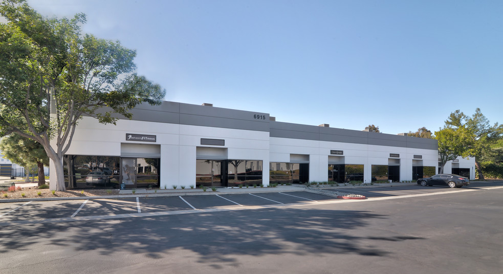 Primary Photo Of 6985 Flanders Dr, San Diego Manufacturing For Lease