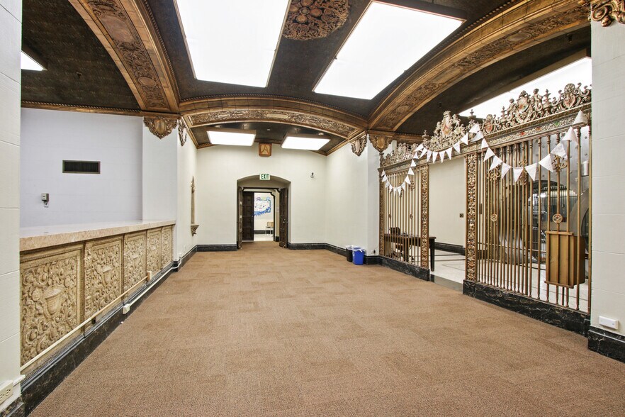 More Photos Of 855 S Hill St, Los Angeles Office For Lease