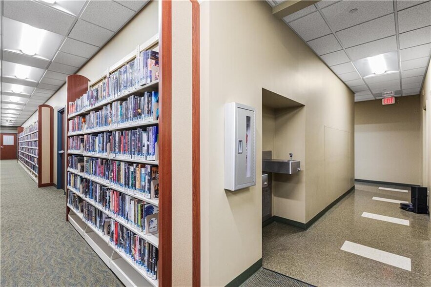 More Photos Of 1900 Belt hwy, Saint Joseph Department Store For Sale