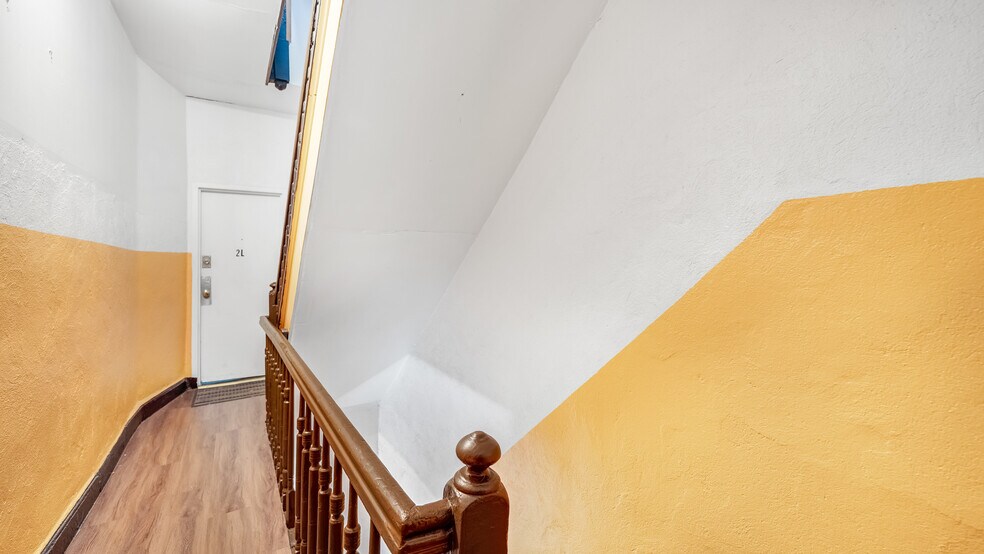 More Photos Of 112 Harrison Pl, Brooklyn Apartments For Sale