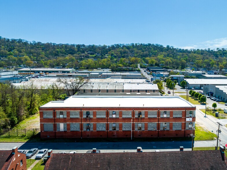More Photos Of 2301 E 28th St, Chattanooga Manufacturing For Lease