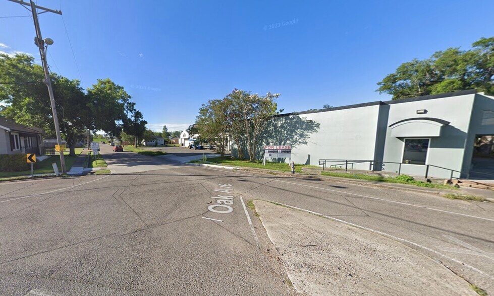 More Photos Of 6314 Jefferson Hwy, Harahan Light Distribution For Sale