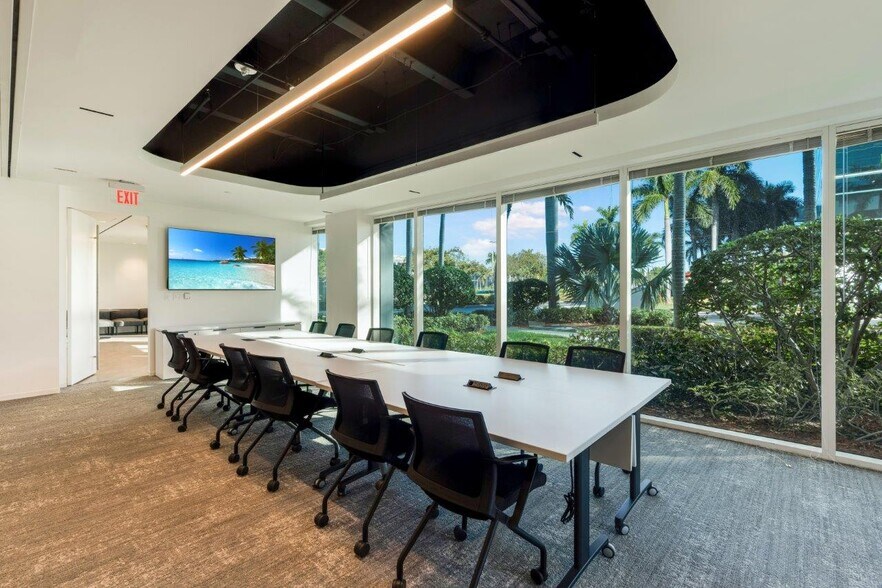 More Photos Of 500 W Cypress Creek Rd, Fort Lauderdale Unknown For Lease