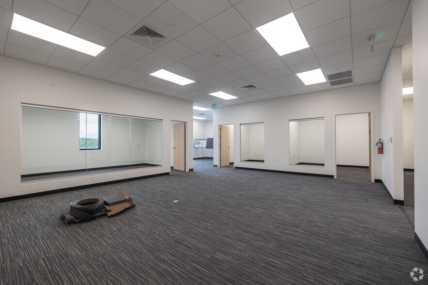 More Photos Of 6075 W SR-201 S, West Valley City Unknown For Lease